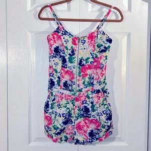 H&M floral strappy romper with pockets